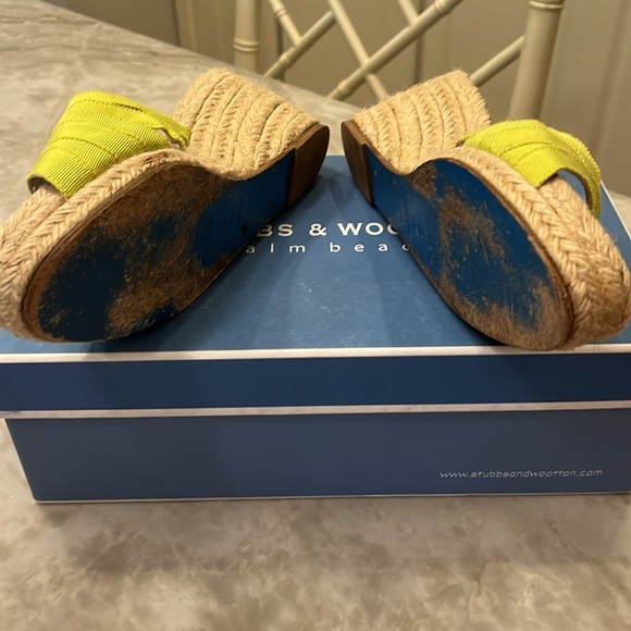 Stubbs and Wootton lIme green Slides size38 - Picture 8 of 11